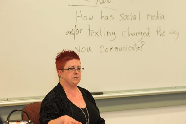 Picture of Graduate Teaching Assistant Shelley Stoehr-McCarthy teaching First-Year Composition